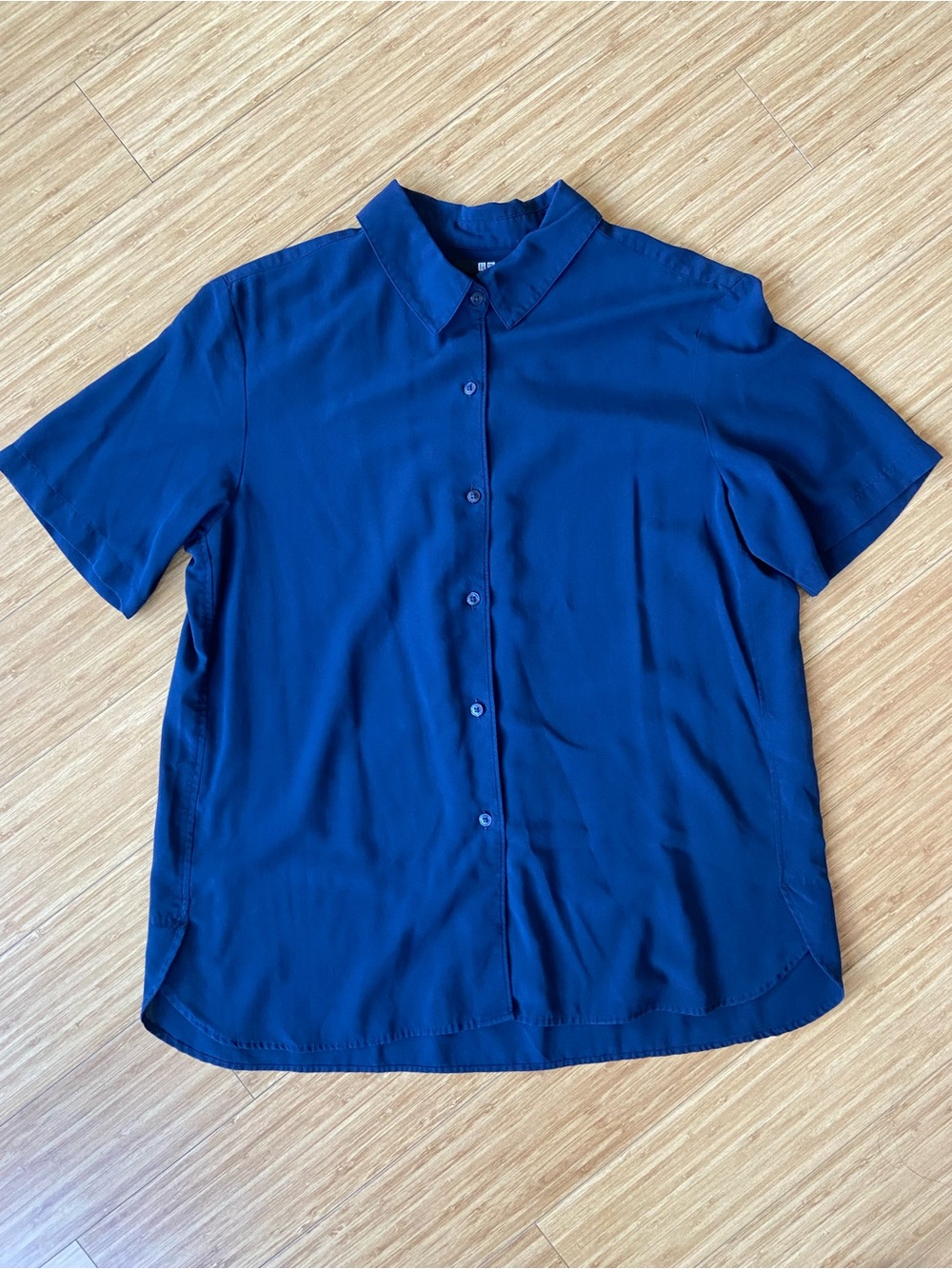 Uniqlo Deep Blue Short-Sleeve Button-Down Shirt